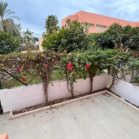 Precioso Bajo Con Jardin En Paraiso De Διαμέρισμα Vera