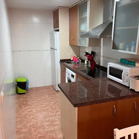 Precioso Bajo Con Jardin En Paraiso De Διαμέρισμα
