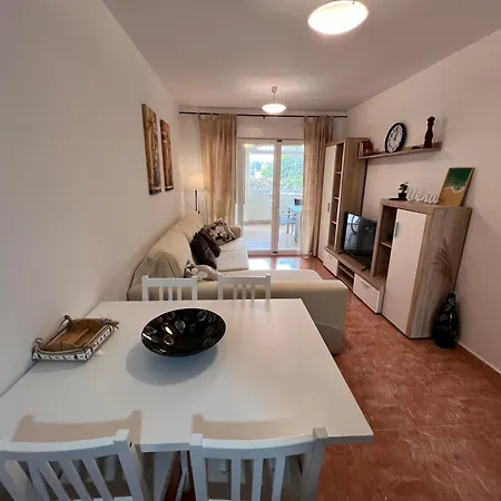 Precioso Bajo Con Jardin En Paraiso De Διαμέρισμα *
